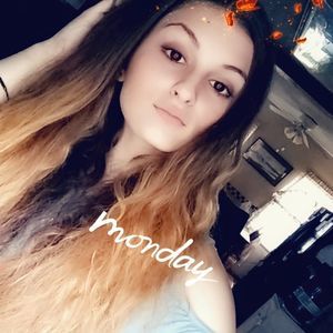 Meet your Posher, Angelina